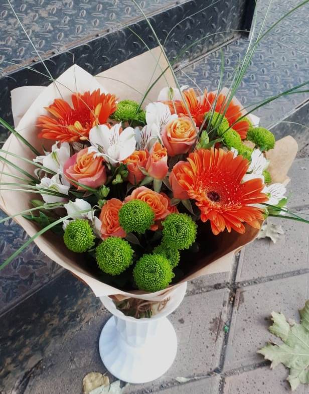 Букет цветов из: Герберы, Хризантемы, Альстромерии и Розы в Богословке Пензенской области