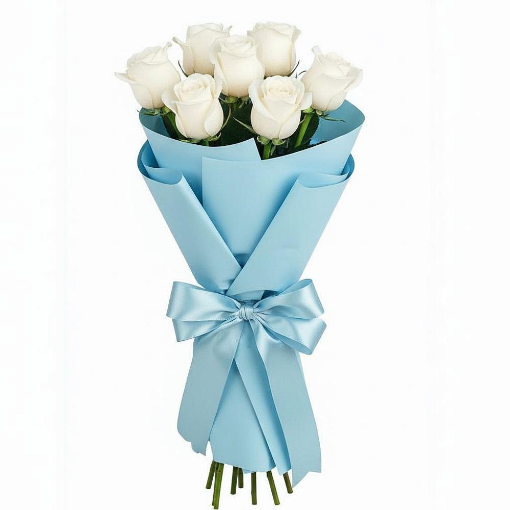 Букет 7 белых роз Проуд в Богословке Пензенской области