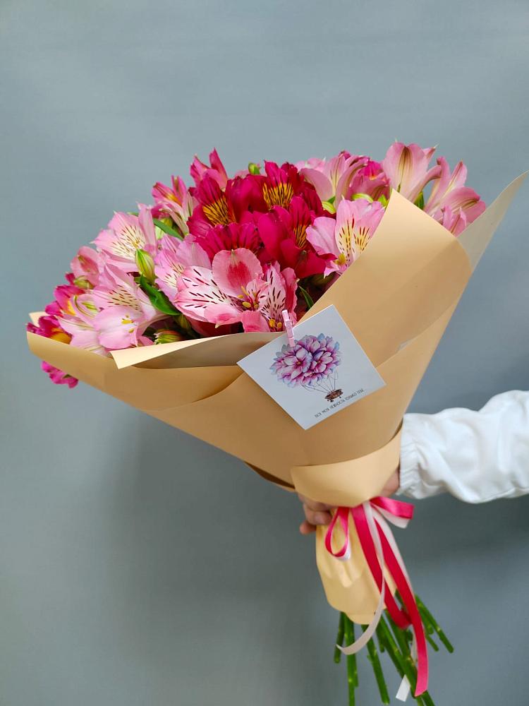 Букет цветов из: Альстромерии в Богословке Пензенской области