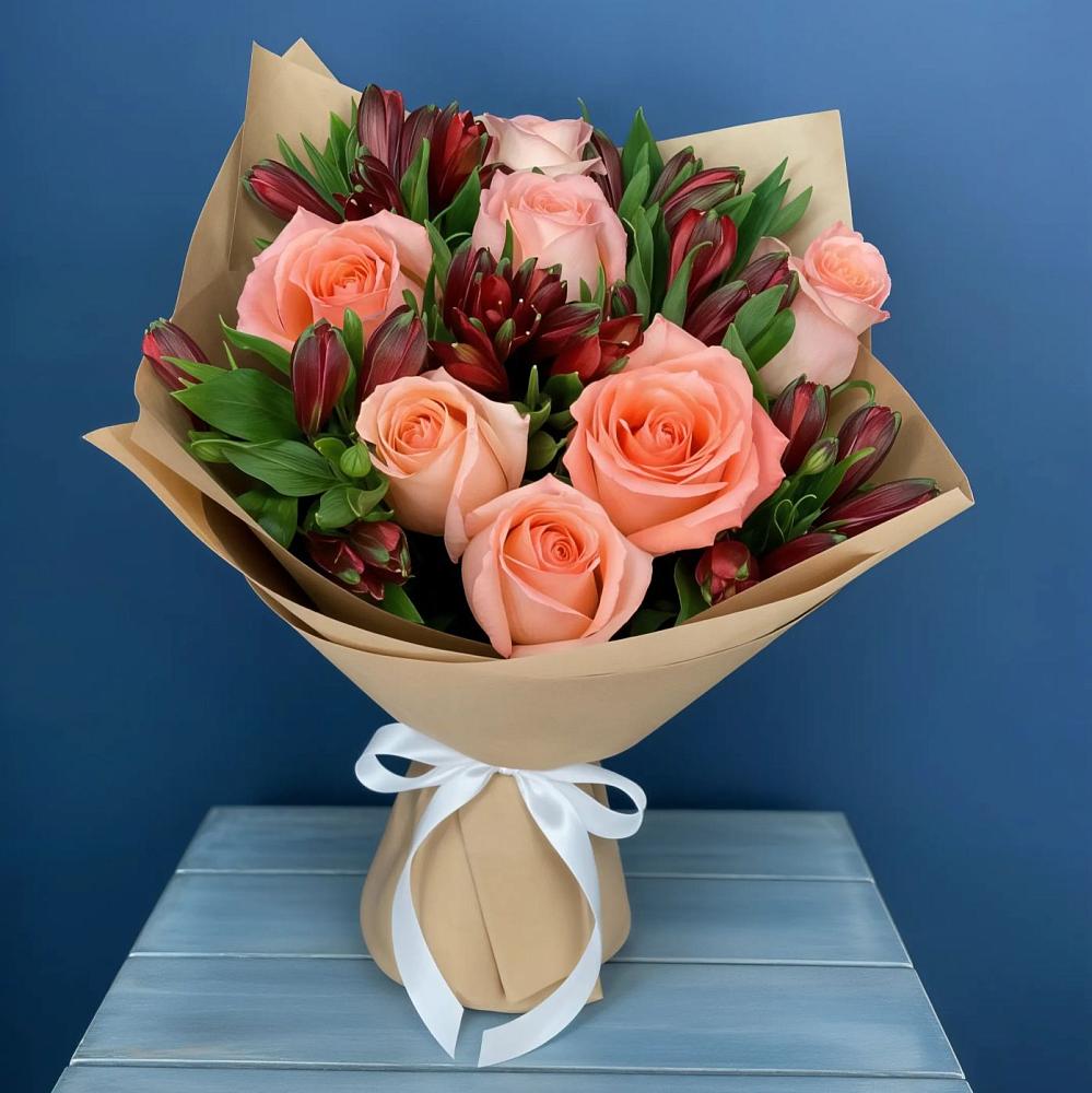 Букет цветов из: Розы и Альстромерии в Богословке Пензенской области