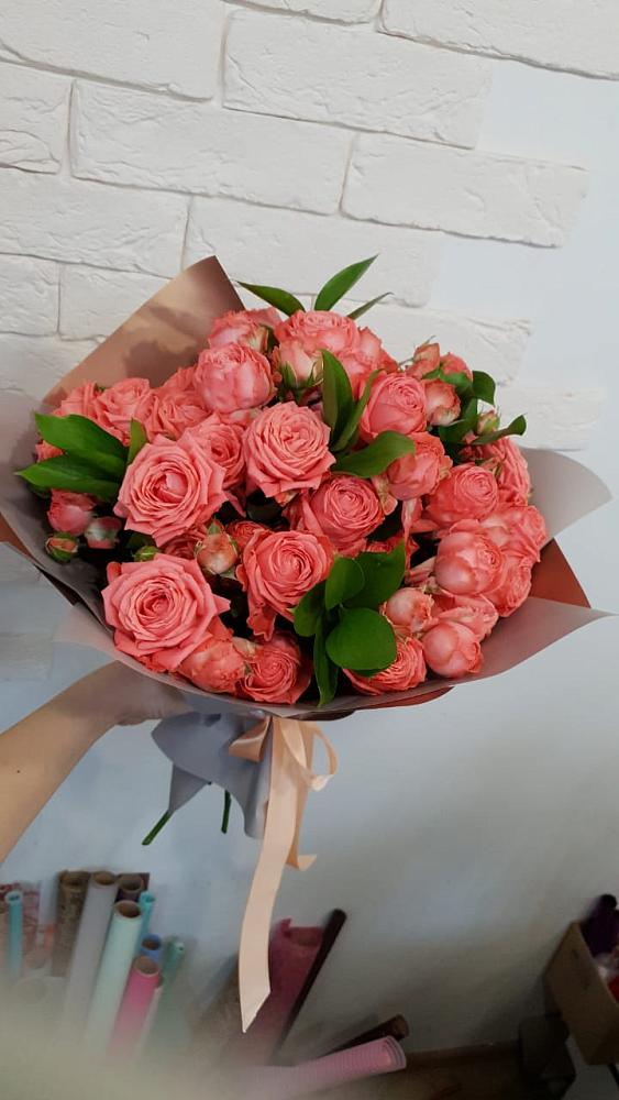 Букет цветов из: Розы в Богословке Пензенской области