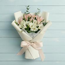 Букет цветов из:  Альстромерии в Богословке Пензенской области