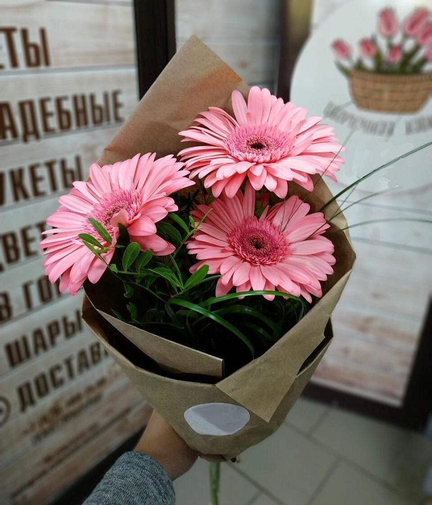 Букет цветов из: Герберы в Богословке Пензенской области