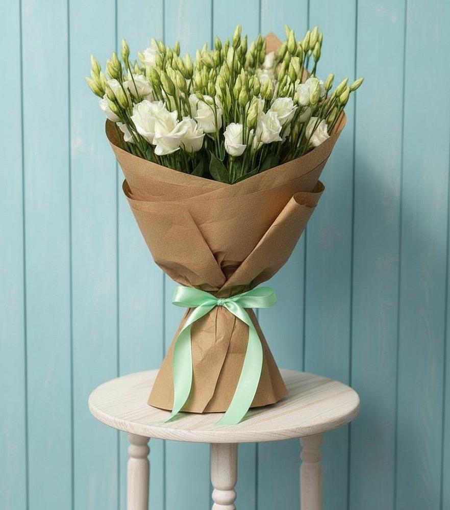 Букет цветов из: Лизиантусы в Богословке Пензенской области