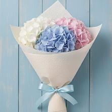 Букет цветов из:  Гортензия в Богословке Пензенской области