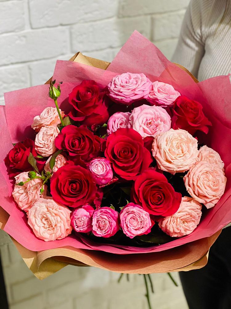 Букет цветов из: Розы в Богословке Пензенской области