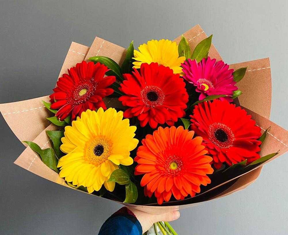Букет цветов из: Герберы в Богословке Пензенской области