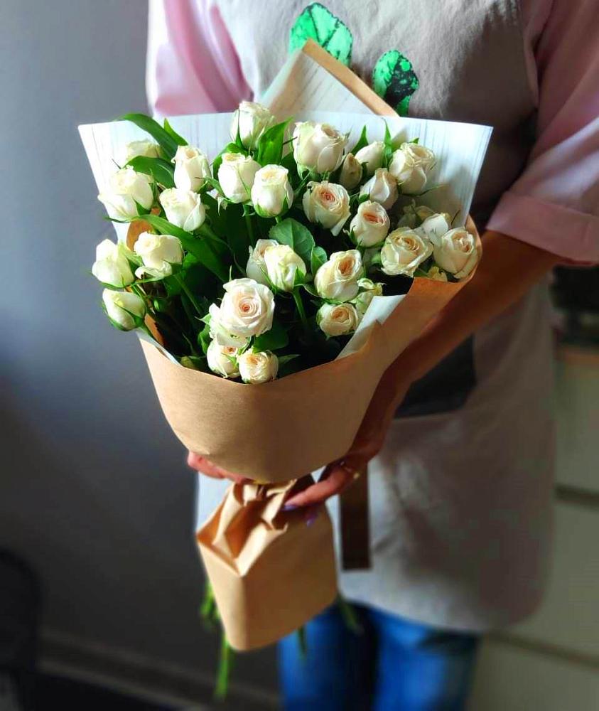 Букет цветов из: Розы в Богословке Пензенской области