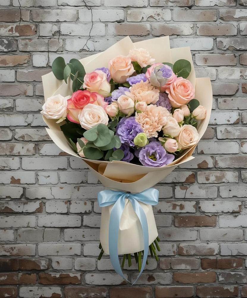 Букет цветов из: Розы, Лизиантусы и Гвоздики в Богословке Пензенской области