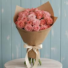 Букет цветов из:  Розы в Богословке Пензенской области