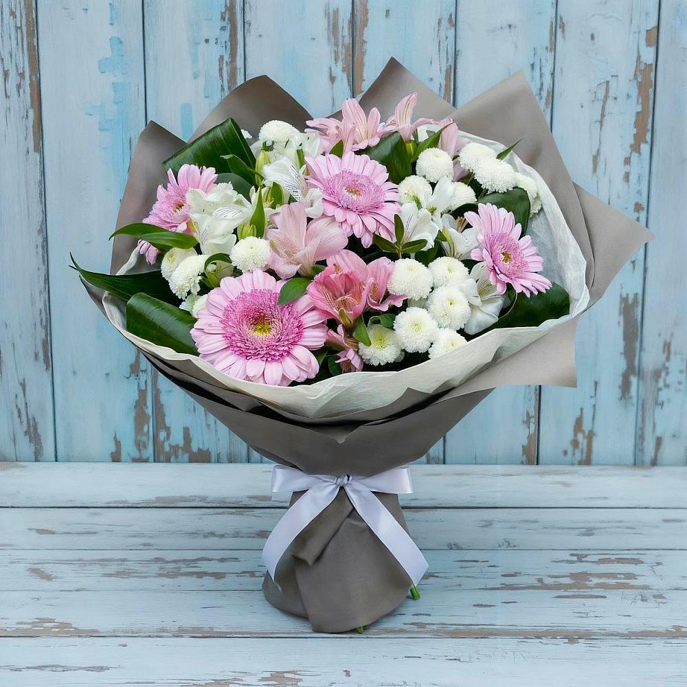 Букет цветов из: Герберы, Альстромерии и Хризантемы в Богословке Пензенской области