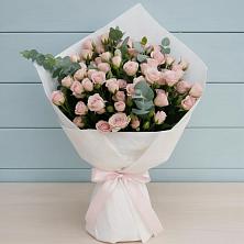 Букет цветов из:  Розы в Богословке Пензенской области