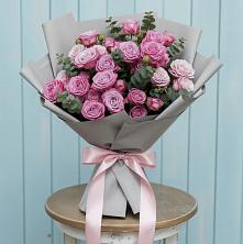 Букет цветов из:  Розы в Богословке Пензенской области